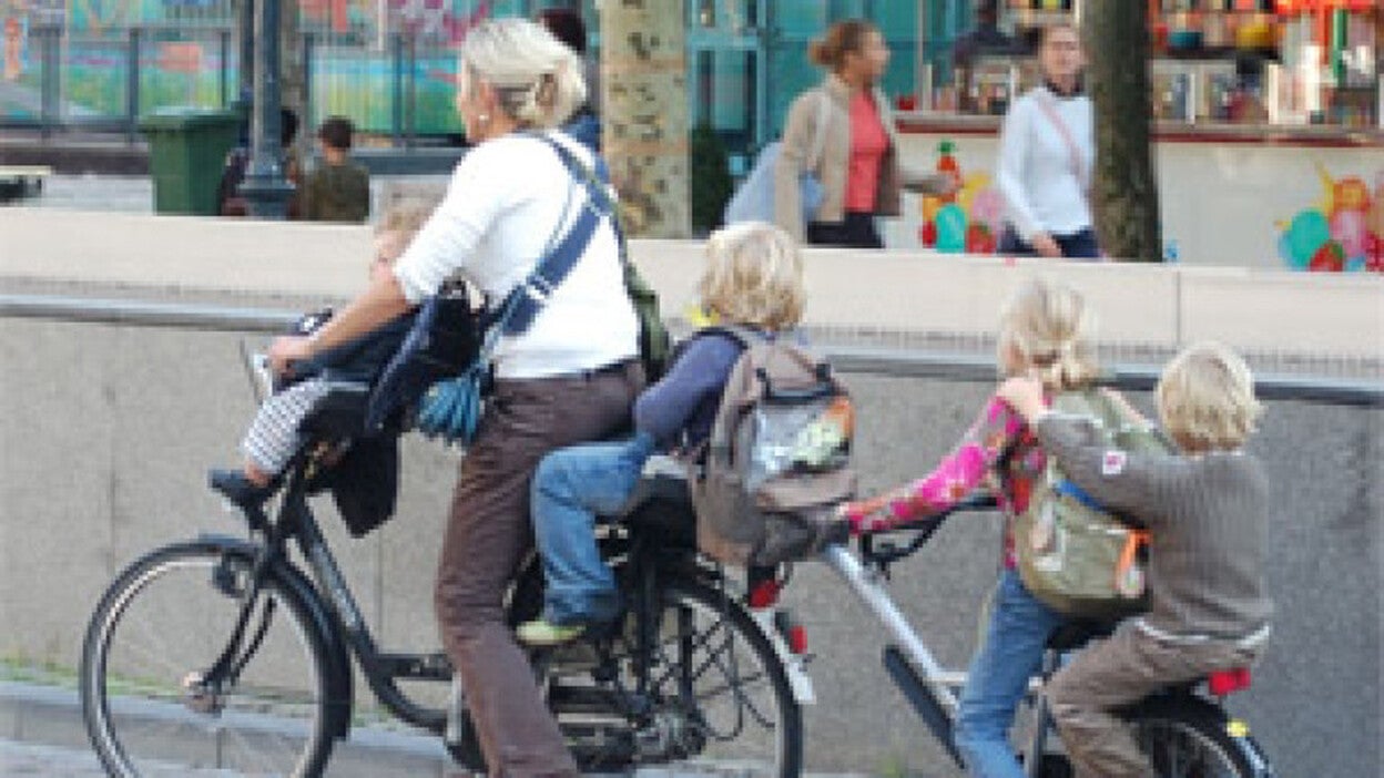 El Ayuntamiento se suma al uso de la bicicleta