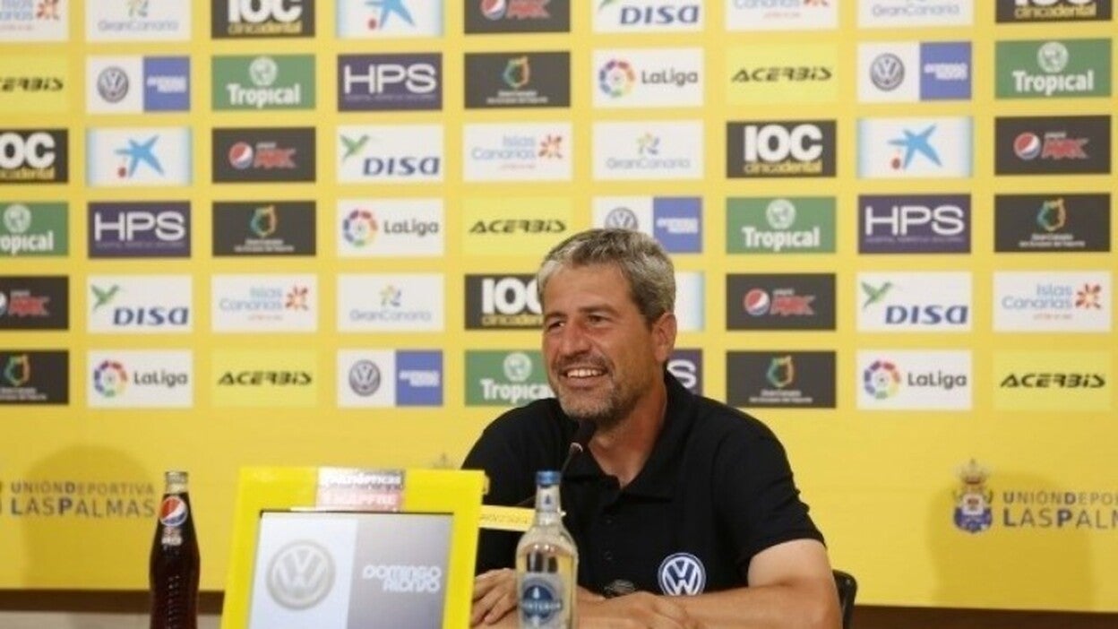 Manolo Márquez: «Vitolo está recuperado y cabe la posibilidad de que juegue»