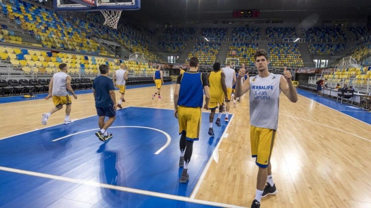 Eriksson, cartel del Granca en el concurso de triples
