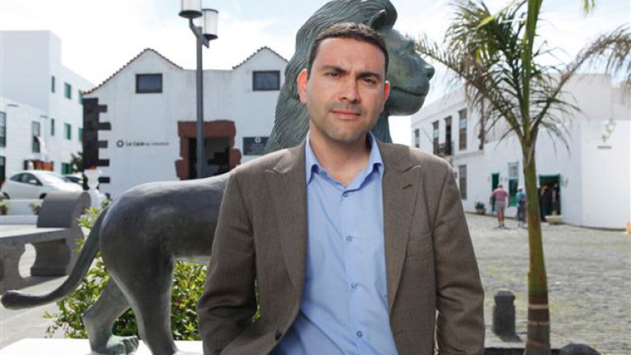 Teguise dará prioridad a la regularización de los teleclubes