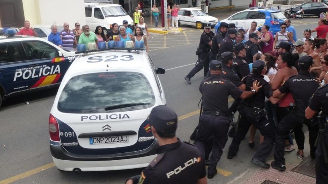 Paz se enfrenta a 77 años de prisión por presuntos abusos sexuales a menores