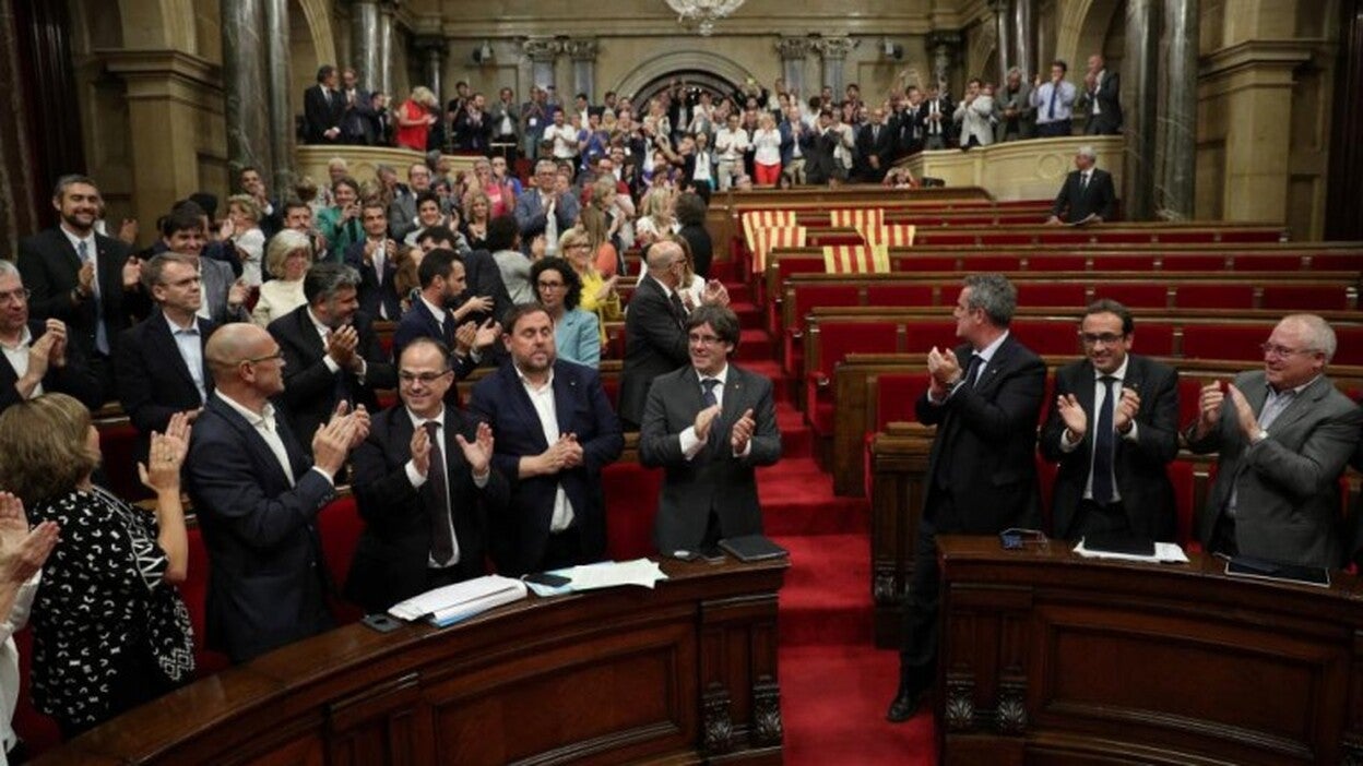 Puigdemont proclama este martes la independencia