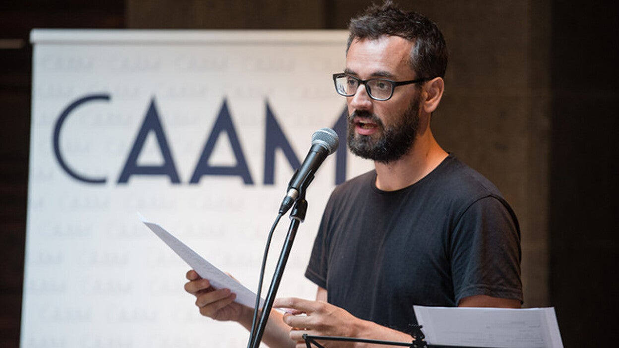 El CAAM acoge los poemas de Octavio Pineda inspirados en el arte