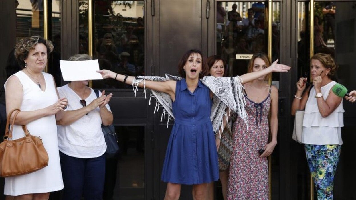 Juana Rivas y su expareja, citados en vista en Italia