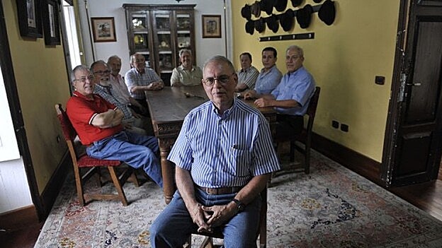 Orden del cachorro /  C7