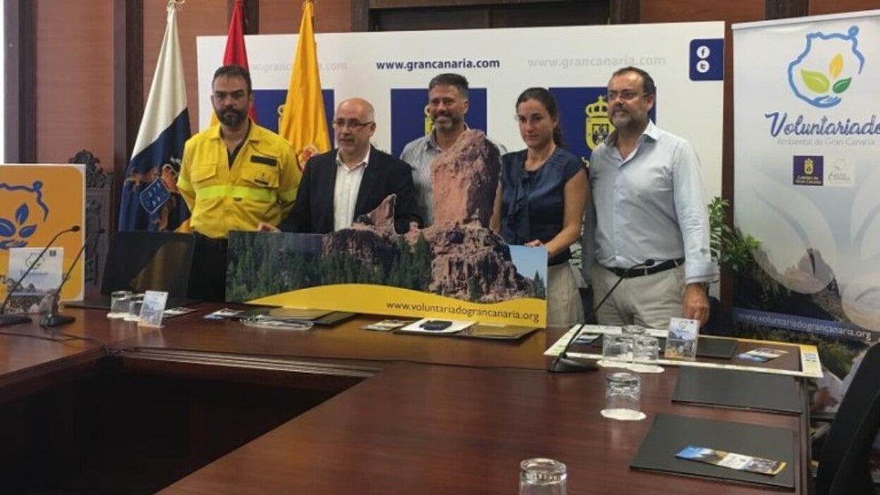 Se inicia la reforestación en la cumbre