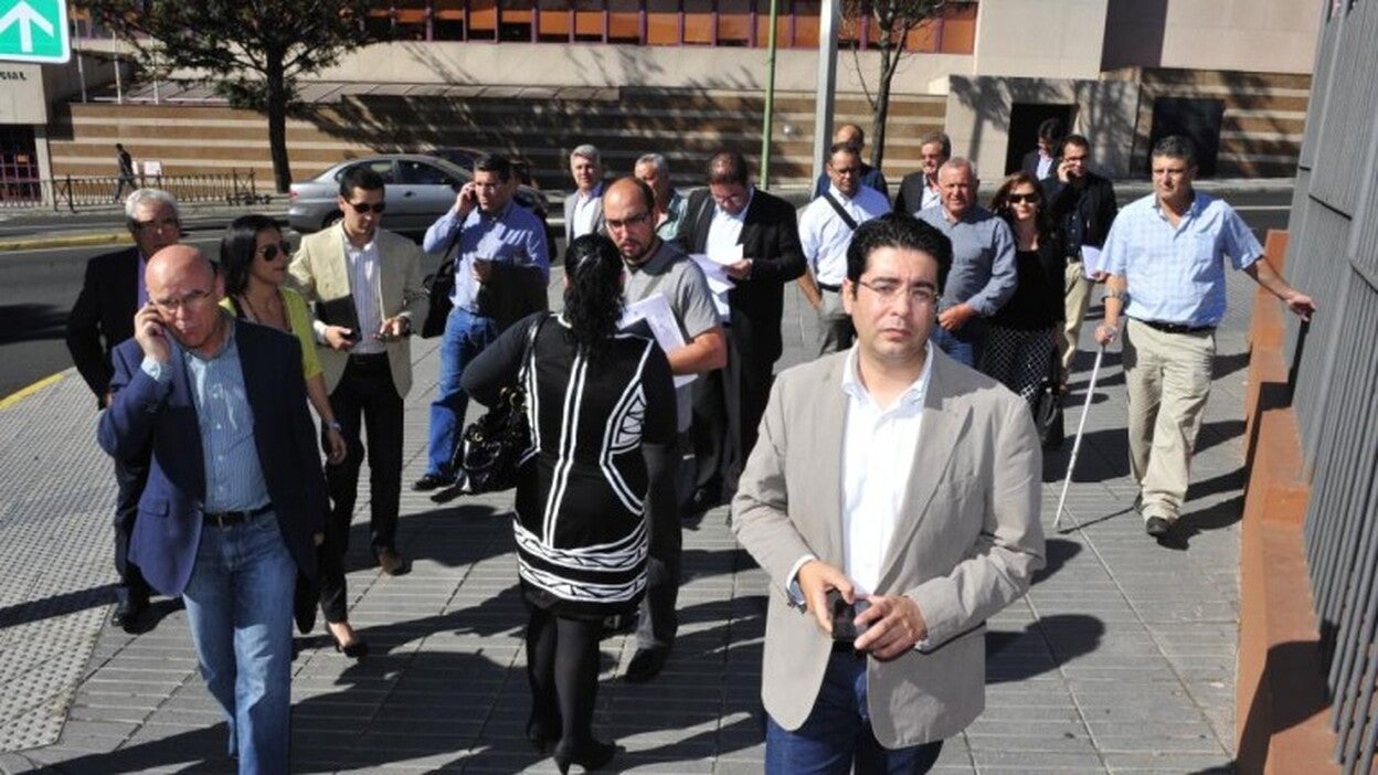 Las primarias de Tenerife ahondan en la división del PSOE