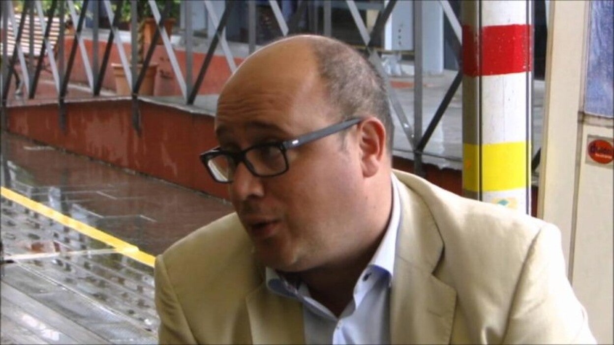 El PSOE expulsará a Zebenzuí González