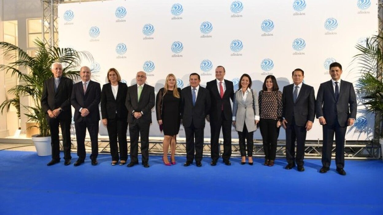 Inauguración del Centro Comercial Alisios