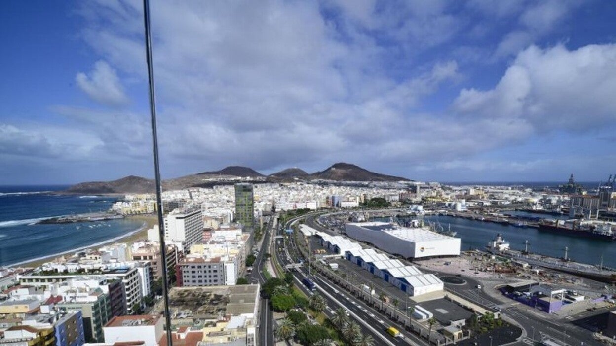 Diez policías para el tráfico en el entorno del acuario