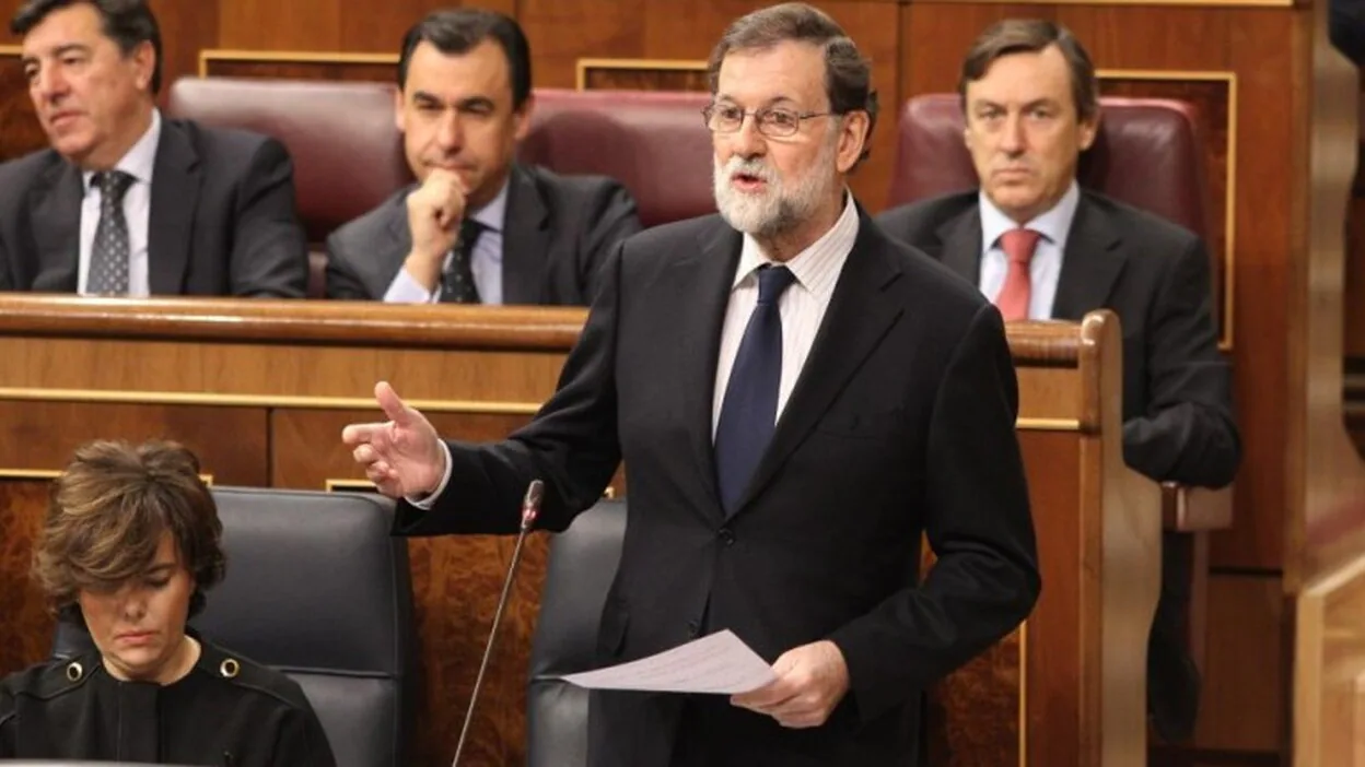 Rajoy comparecerá en Moncloa a las 13:00 para analizar los resultados del 21D