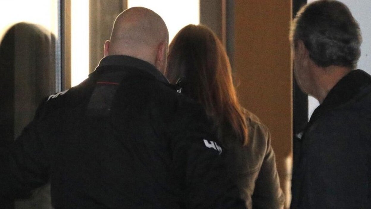 La mujer de el Chicle sale del juzgado