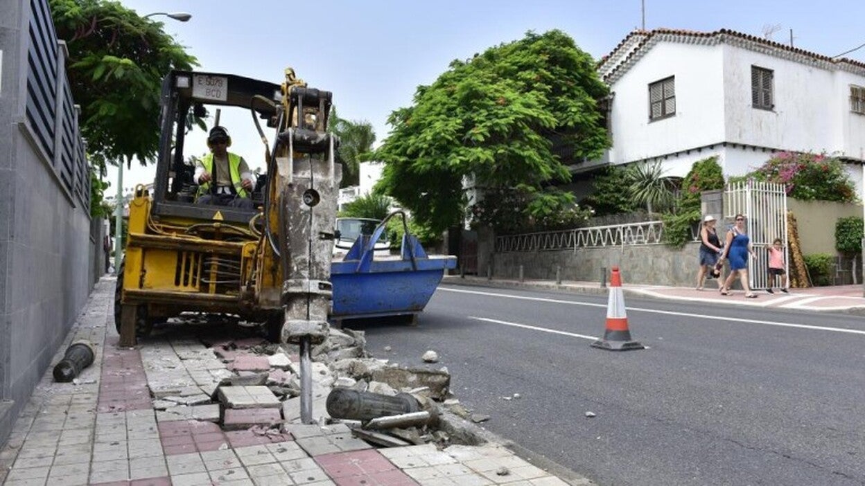 Metroguagua tira del presupuesto