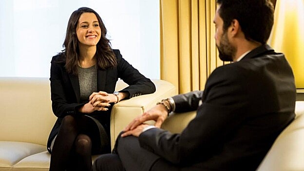 Inés Arrimadas, en la ronda de contactos del presidente del Parlamento catalán. /Efe