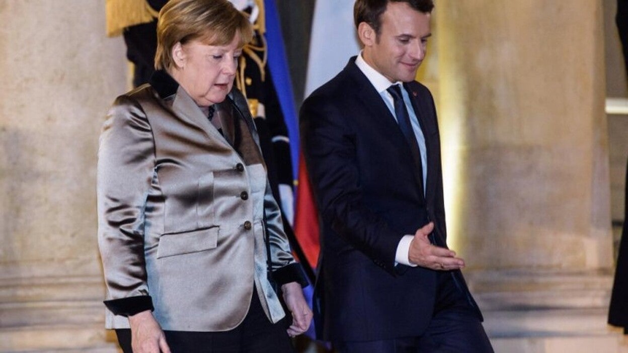 Macron y Merkel renuevan alianza francoalemana