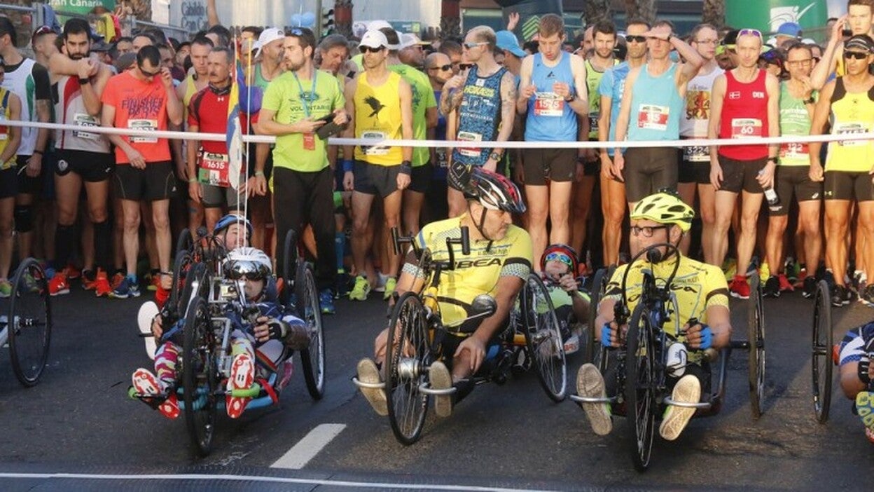 Éxito IX Cajasiete Gran Canaria Maratón