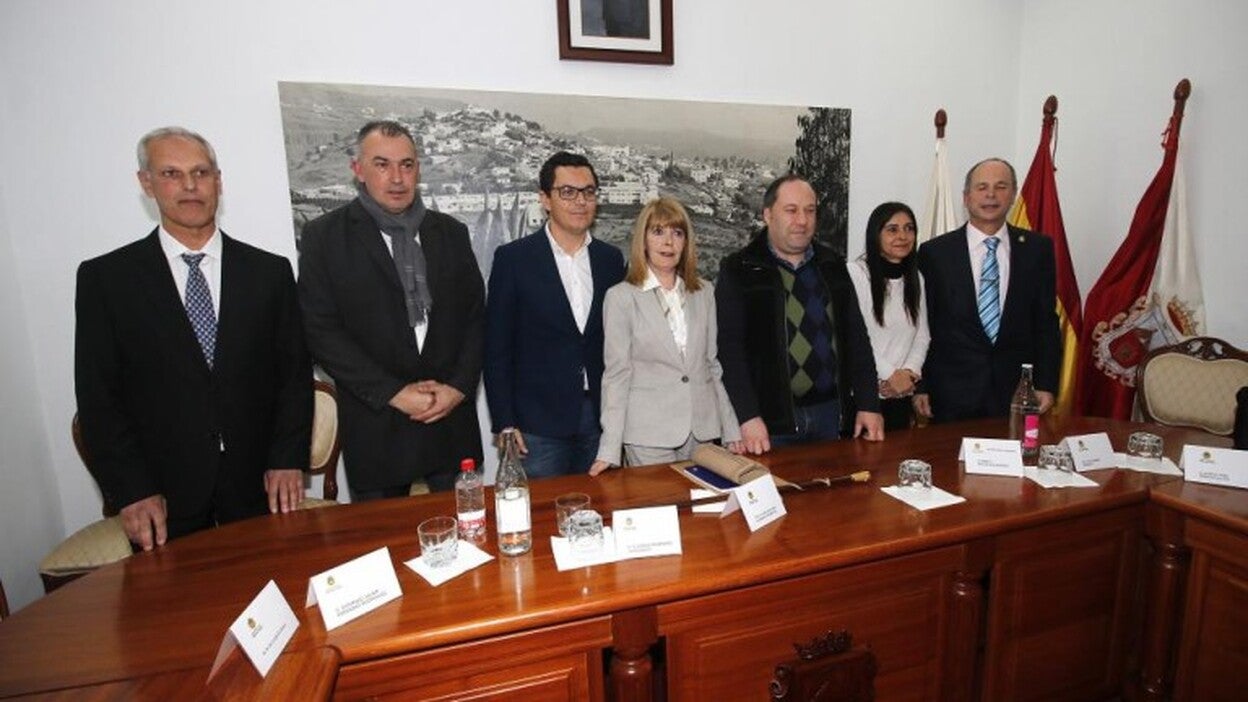 Ningún alcalde de Firgas acaba el mandato en lo que va de siglo