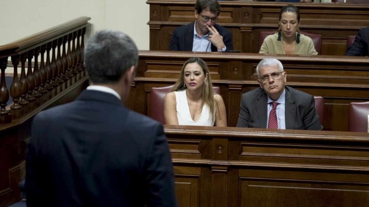 Torres sigue en la tele canaria la estrategia pactada con CC