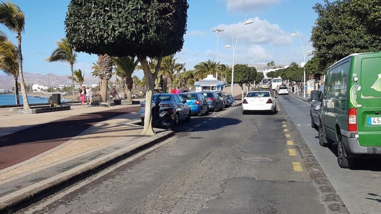 Tías licita la mejora de una parte de la avenida de Las Playas
