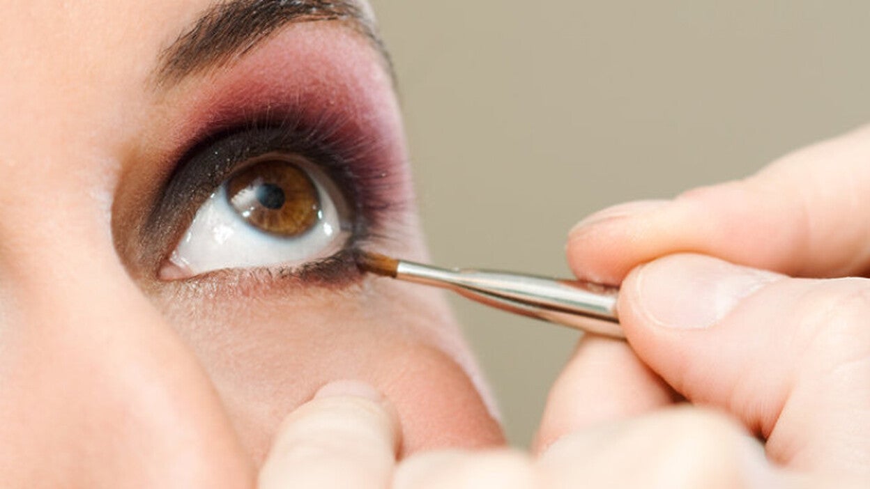 Guía para cuidar los ojos durante el carnaval