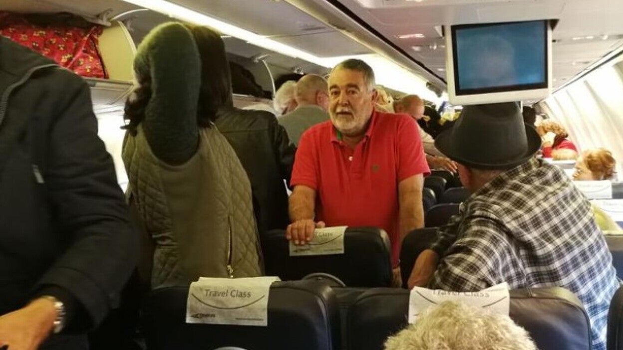 Ancianos atrapados en el aeropuerto