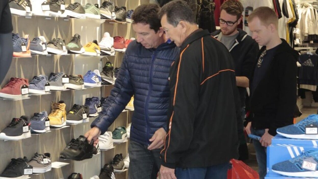 El gasto del turista apenas si subió en 2017