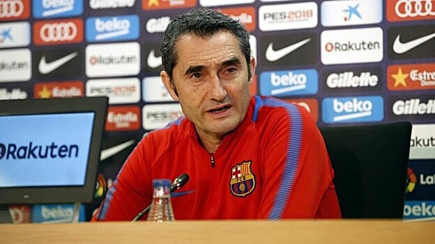 Ernesto Valverde, entrenador del FC Barcelona, Ernesto Valverde, reconoció después del empate contra el Getafe que les había faltado "chispa" y "frescura" tras un mes intenso por la Copa del Rey. / Efe
