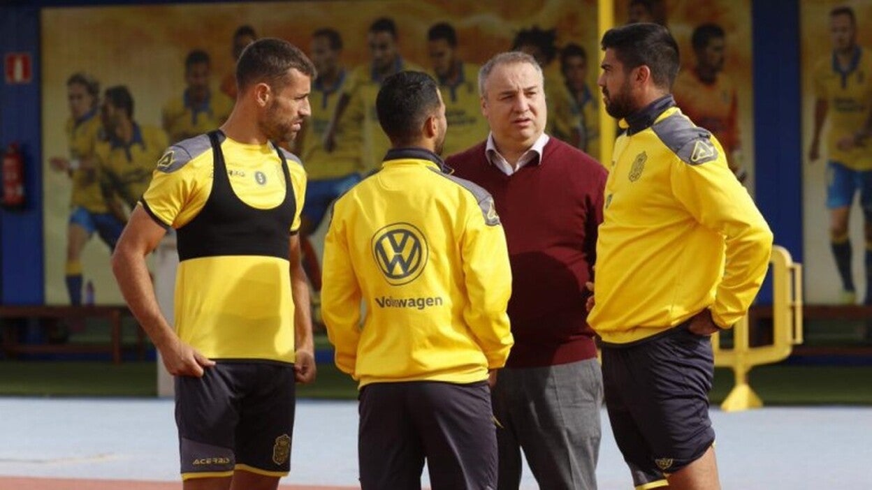 Ramírez cree que Viera seguirá hasta final de temporada