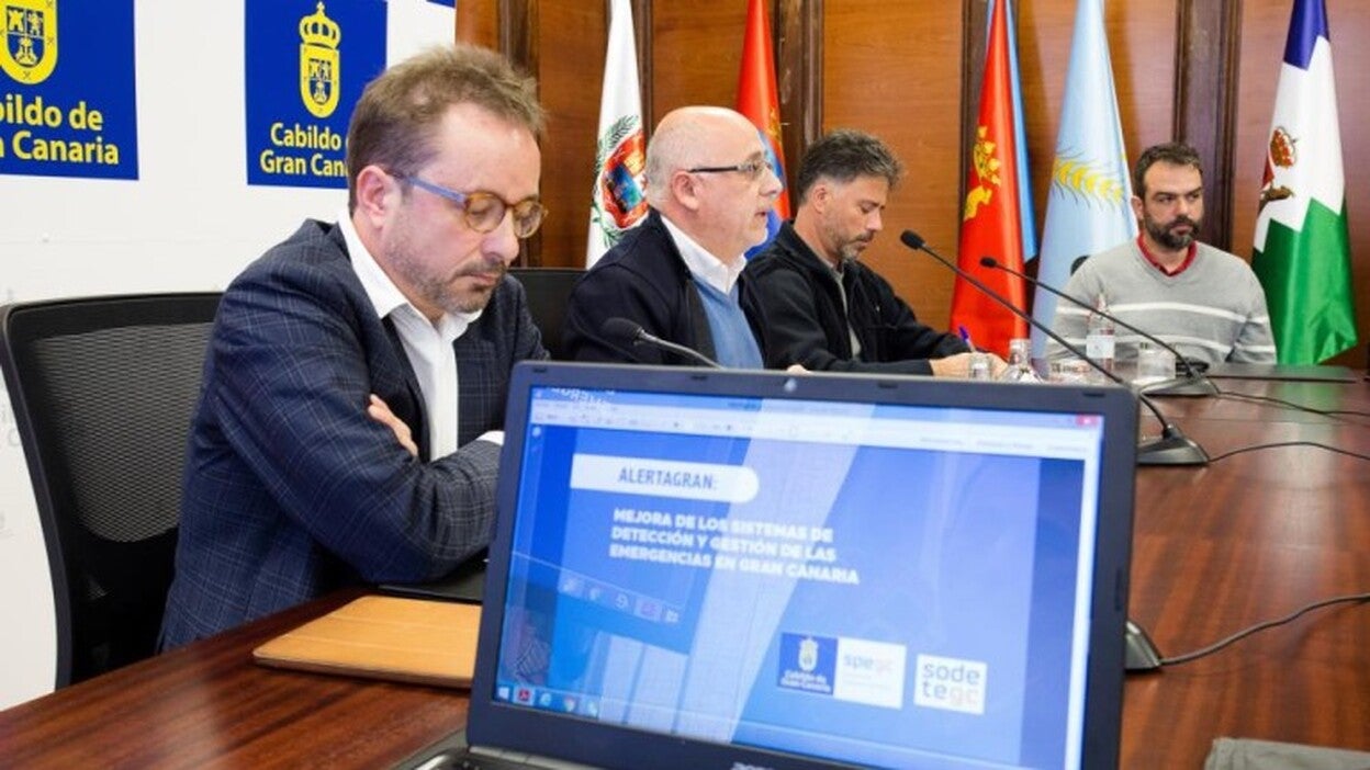 El fuego forestal y los fenómenos meteorológicos adversos, en tiempo real