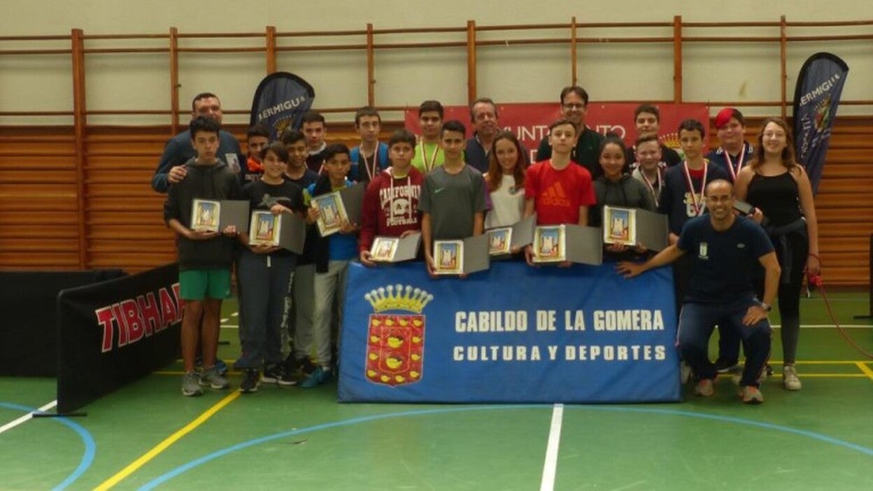 El Cabildo fomenta la formación en el deporte