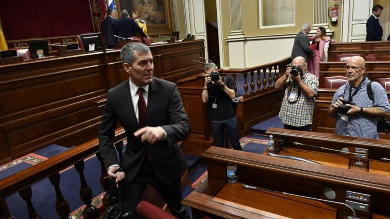 Clavijo se queda anclado