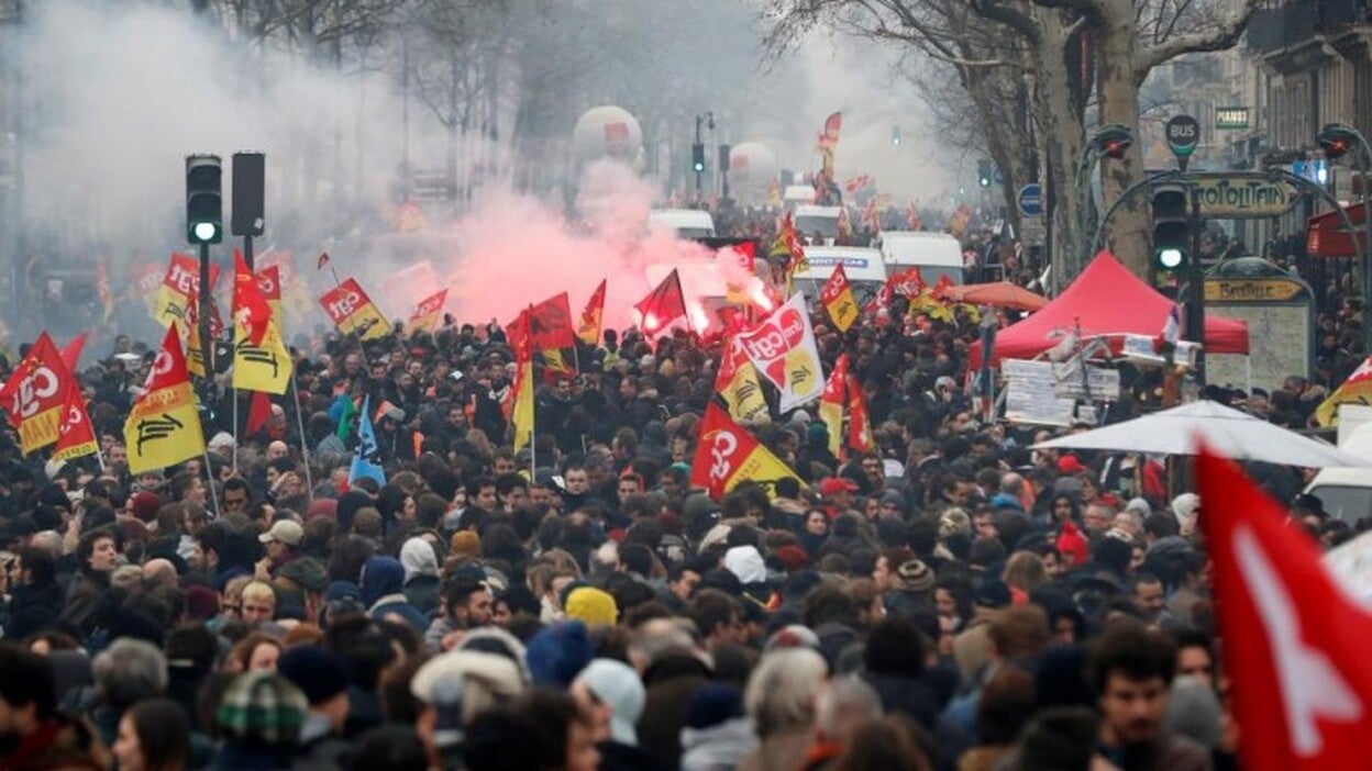 Primera gran protesta social en la Francia de Macron