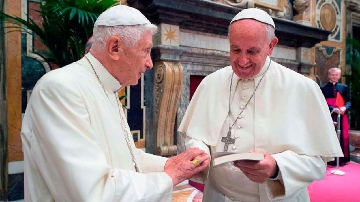 Francisco y Benedicto XVI, juntos por Semana Santa