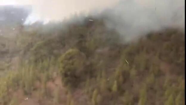 El incendio de Tenerife sigue sin control