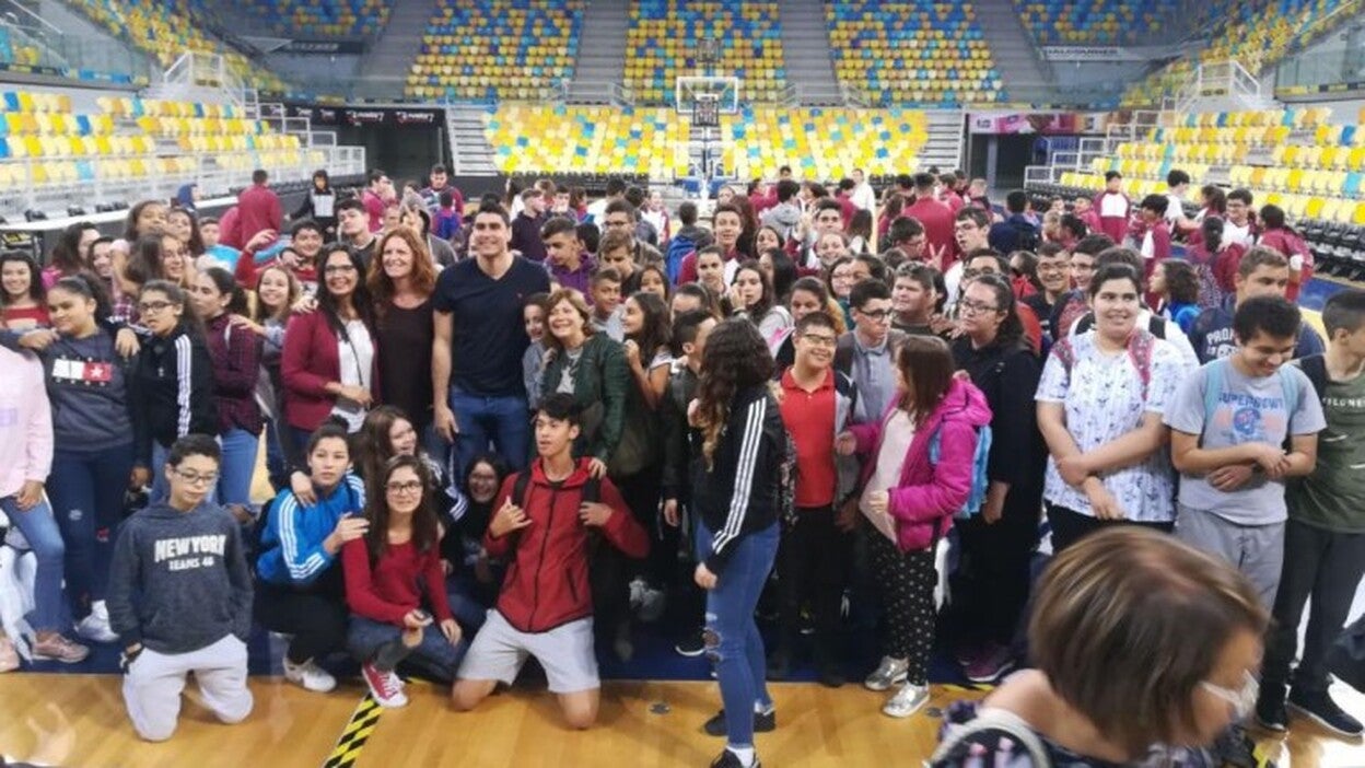 Todos los niños quieren ser como Nico