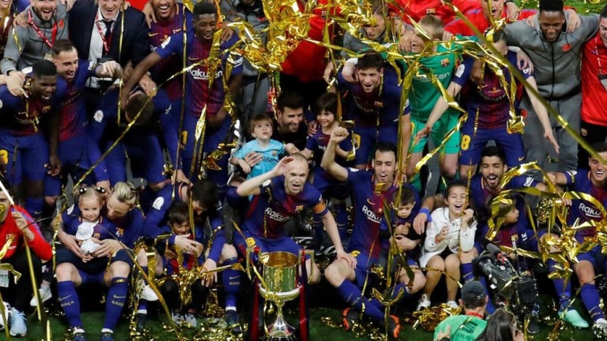 El Barcelona recupera la excelencia y revalida la corona