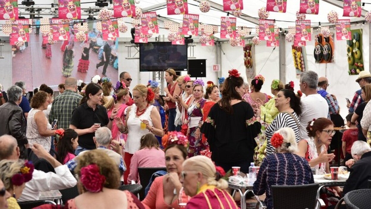 El paseo despide la feria del Victoria