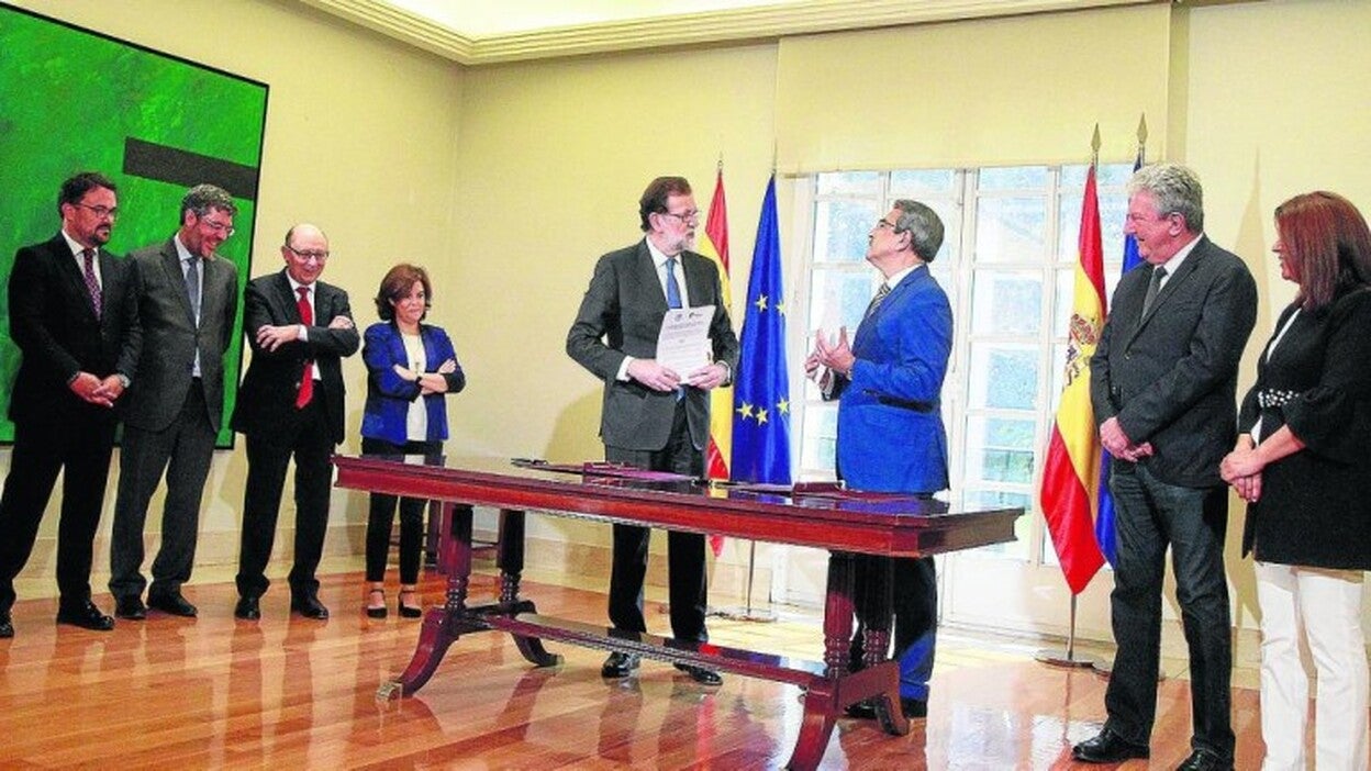 Rajoy y NC marcan los límites para el pacto de presupuestos