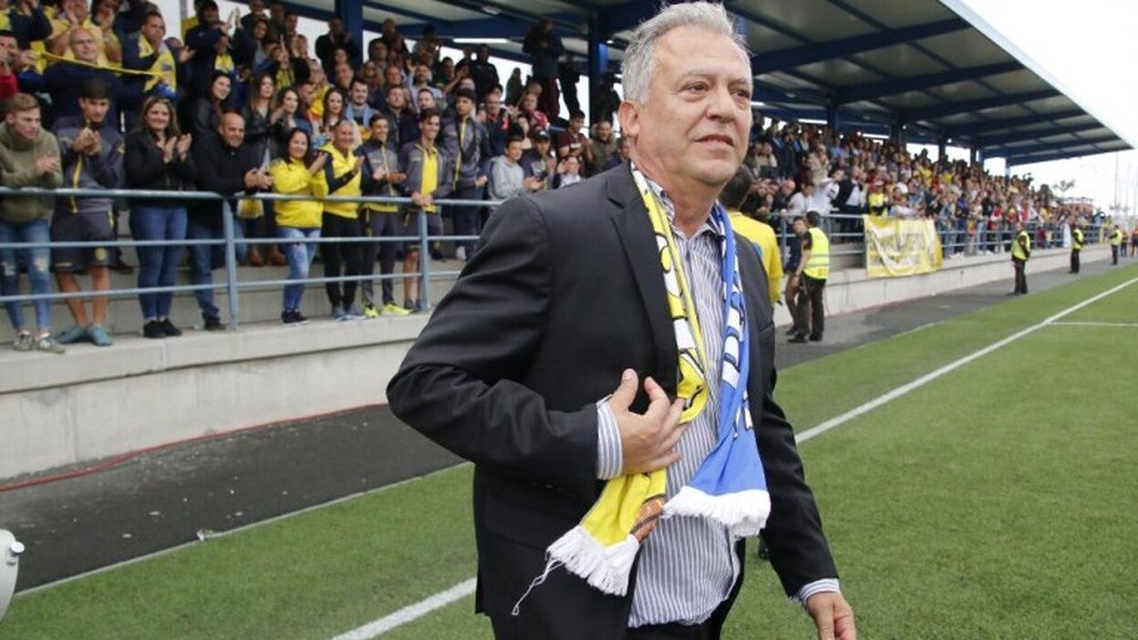 «Si alguien es capaz de levantar esto, es Juan Manuel»