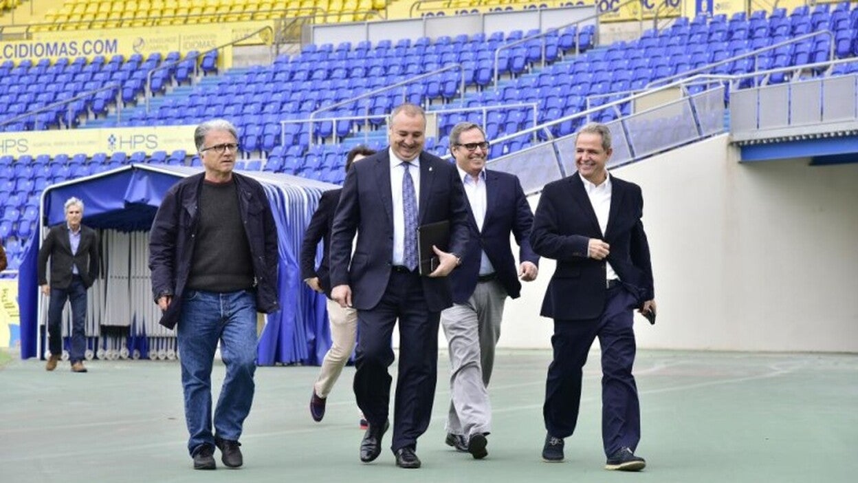 Varios jugadores piden salir y Ramírez se remite a los contratos