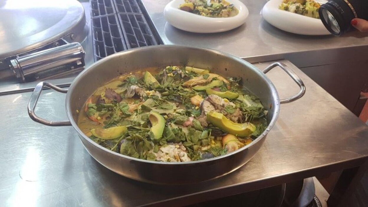 Puchero con aguacates, y otros atentados culinarios