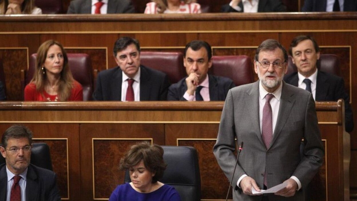 Máxima incertidumbre en la víspera de la moción de censura