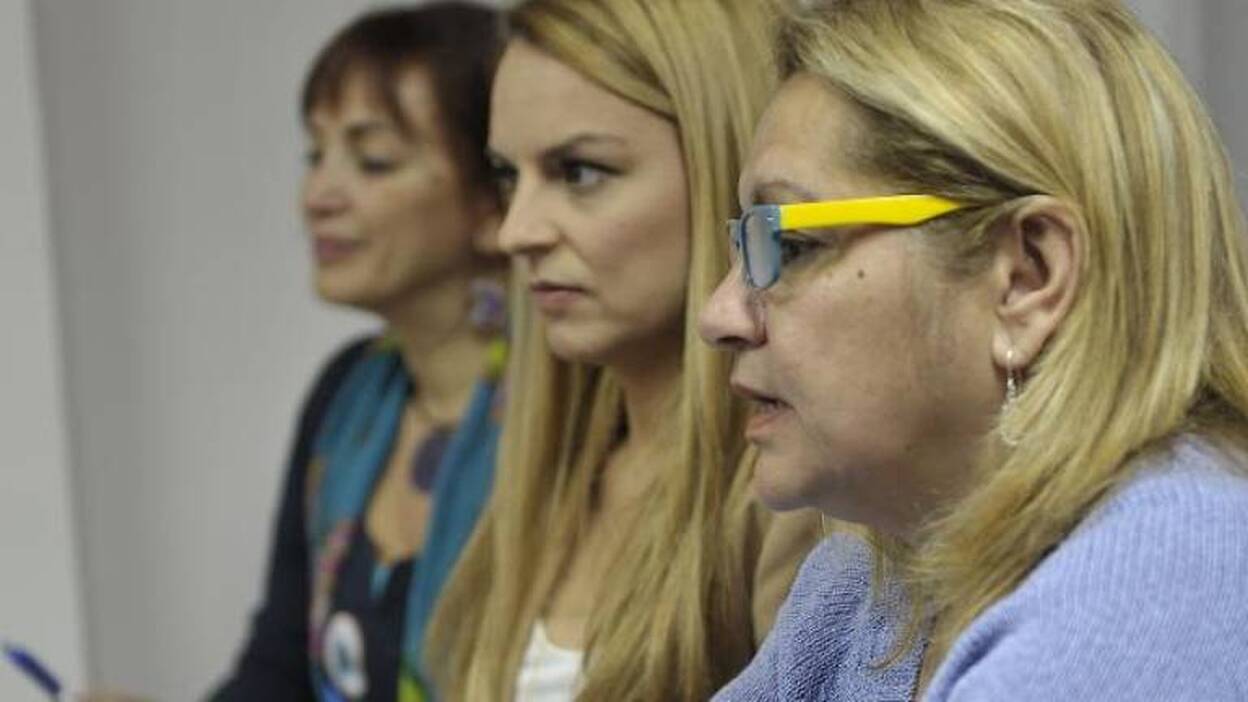 Meri Pita gana a Noemí Santana la primera batalla en Podemos