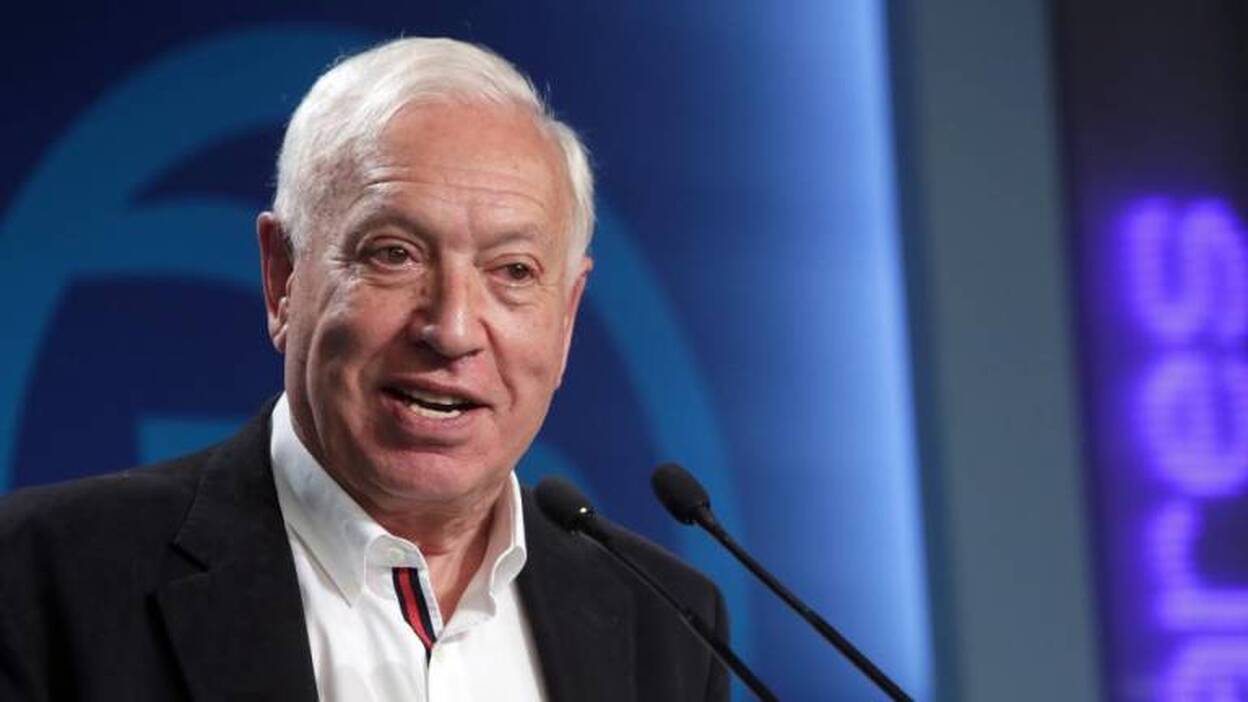Margallo defiende que haya segunda vuelta en la que compitan "los proyectos" y "gane el mejor"