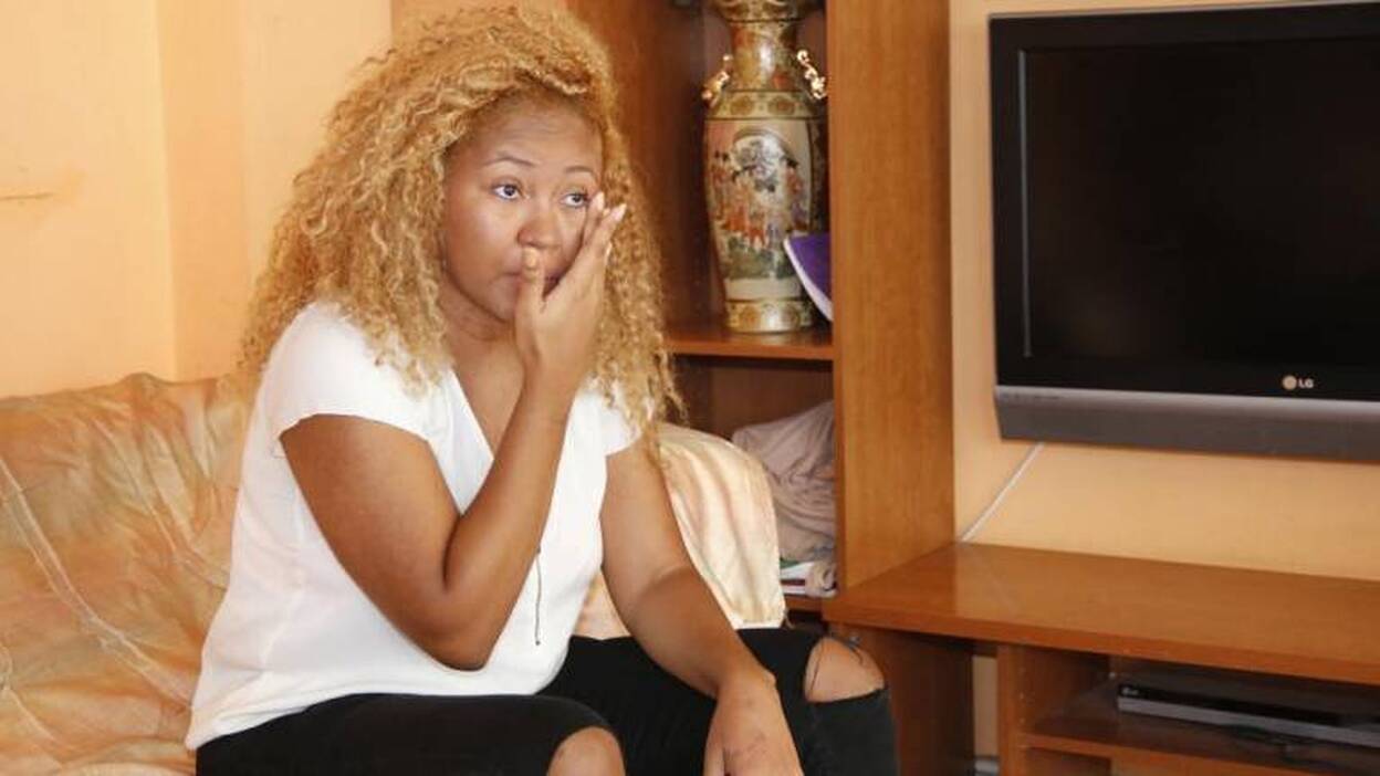 Se sienta en el banquillo acusado de haber intentado asesinar a su mujer