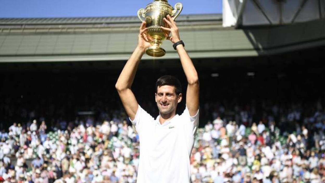 Novak Djokovic gana Wimbledon por cuarta vez
