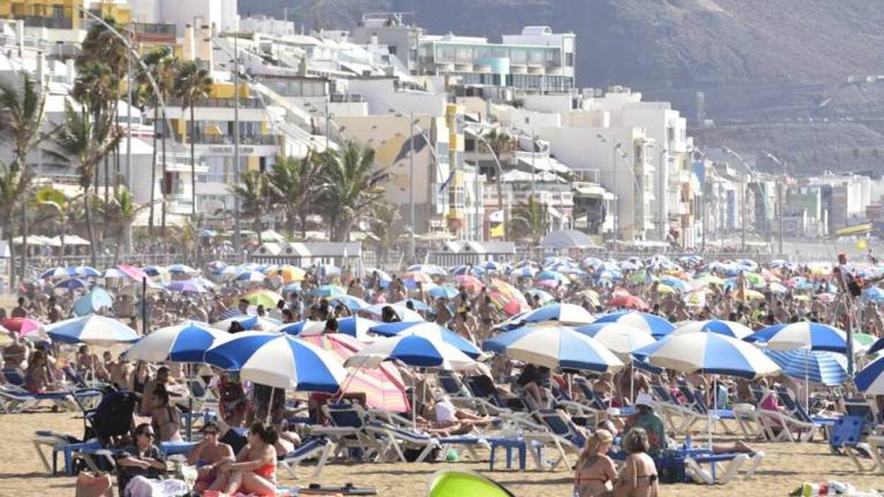 Alerta por calor en Gran Canaria y prealerta en el resto de las islas