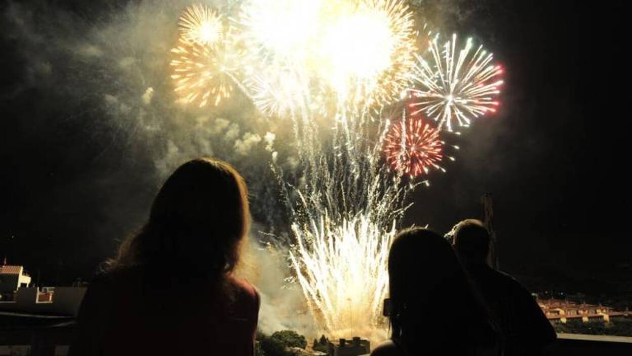 410 kilos de material pirotécnico en el cielo de San Lorenzo