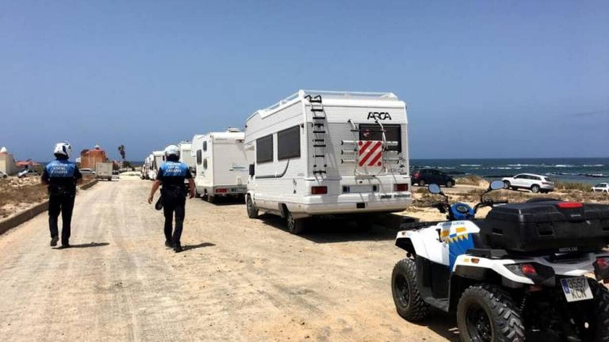 La Oliva mete mano a caravanas al impedir hacer noche en La Concha |  Canarias7