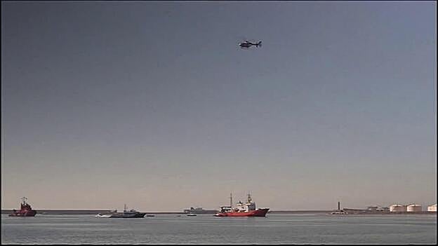 España acogerá a 60 migrantes del Aquarius